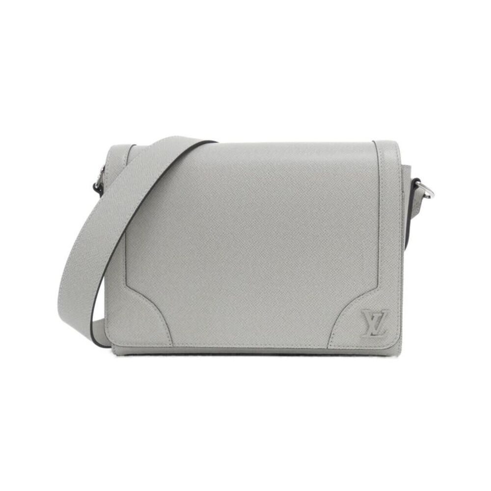 Louis Vuitton Taiga Calf Shoulder Bag